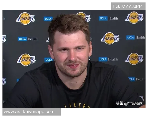 东契奇谈球队氛围良好强调继续赢球与增强默契的重要性 东契奇谈球队氛围良好强调继续赢球与增强默契的重要性