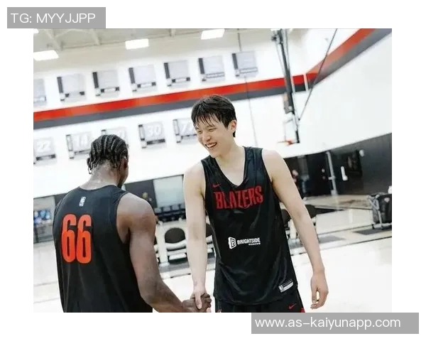 杨瀚森休赛期增重8公斤全力提升身体素质与运动能力