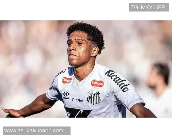 巴萨拜仁争抢19岁桑托斯左后卫索萨标价1500万欧元