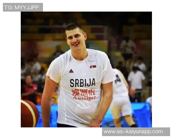 文班称赞约基奇为世界顶级球员认为他有机会再夺MVP荣誉