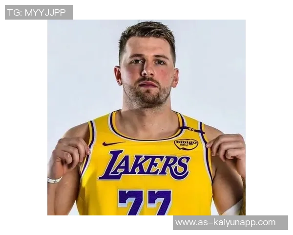 东契奇对老人的恶搞引争议LBJ诈伤背后真相揭秘湖人险被翻盘的传奇故事